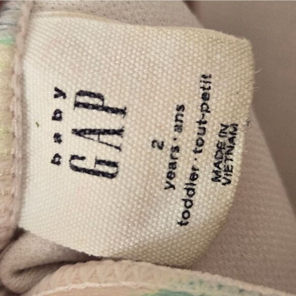 3/$15 Gap toddler girls swimsuit 12-18 m - Picture 4 of 7